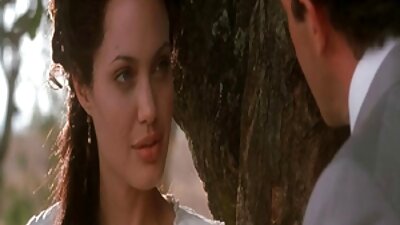 Bátor sötét házi szex videók hajú felszívja egy hatalmas farka lesz egy vasúti